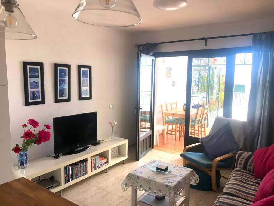 Casa Joe, Cosy One Bedroom Apartment On Popular Complex With Pool Tías Esterno foto